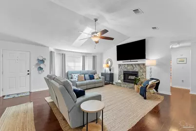 1938 Coral St, Navarre, FL 32566 - Photo 3