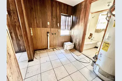 3042 N Guillemard St, Pensacola, FL 32503 - Photo 15