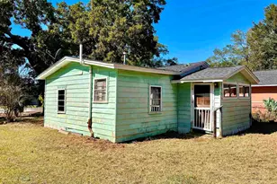 3042 N Guillemard St, Pensacola, FL 32503 - Photo 21