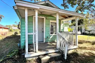 3042 N Guillemard St, Pensacola, FL 32503 - Photo 3