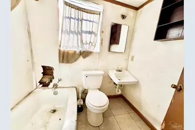 3042 N Guillemard St, Pensacola, FL 32503 - Photo 17