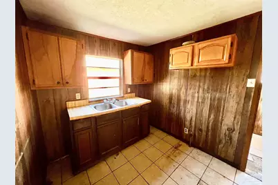 3042 N Guillemard St, Pensacola, FL 32503 - Photo 11