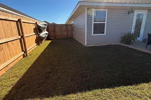 8 Spoonbill St, Cantonment, FL 32533 - Photo 3