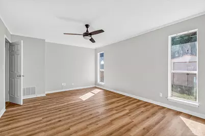 4603 Forrestal St, Pensacola, FL 32506 - Photo 13