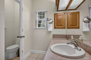 5685 Nicklaus Ln, Milton, FL 32570 - Photo 15