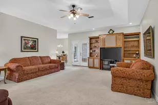 5685 Nicklaus Ln, Milton, FL 32570 - Photo 5