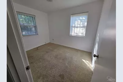 10 Archer Ave, Pensacola, FL 32505 - Photo 9