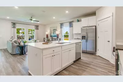 4777 Redhead Ct, Pace, FL 32571 - Photo 9