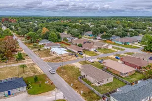 8505 Carlos St, Navarre, FL 32566 - Photo 59