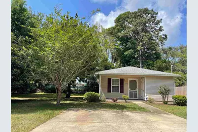 6208 St Ann Ave, Milton, FL 32570 - Photo 3