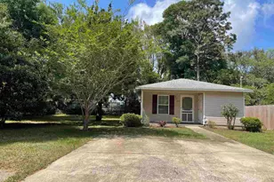 6208 St Ann Ave, Milton, FL 32570 - Photo 19