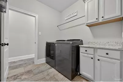 1346 Lombardy Dr, Gulf Breeze, FL 32563 - Photo 27