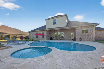 1346 Lombardy Dr, Gulf Breeze, FL 32563 - Photo 41