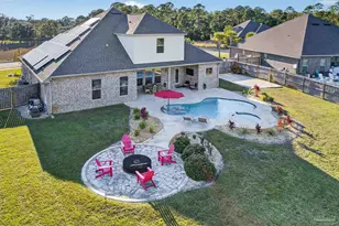 1346 Lombardy Dr, Gulf Breeze, FL 32563 - Photo 39