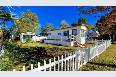 81 Horn Dr, Lillian, AL 36549 - Photo 1