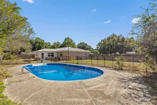 6494 Kennington Cir, Milton, FL 32570 - Photo 39