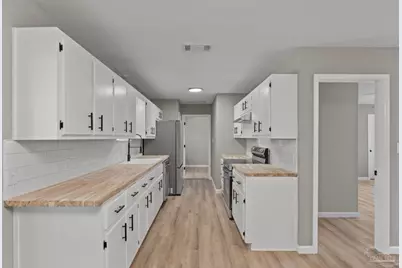 6494 Kennington Cir, Milton, FL 32570 - Photo 11