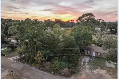 1611 N 62nd Ave, Pensacola, FL 32506 - Photo 3