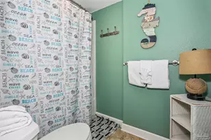 1600 Via De Luna Dr, Pensacola Beach, FL 32561 - Photo 17