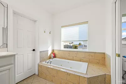 22 Seashore Dr, Pensacola Beach, FL 32561 - Photo 33