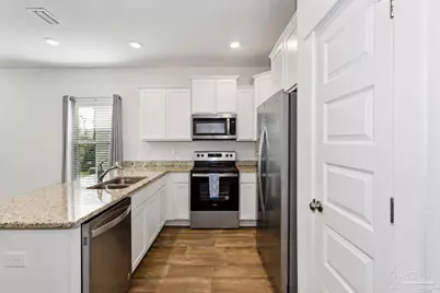 8916 Brigade Trl, Pensacola, FL 32534 - Photo 7