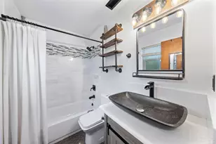 10205 N Loop Rd, Pensacola, FL 32507 - Photo 11