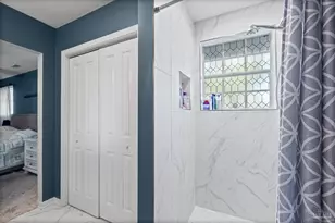 405 Poinciana Dr, Gulf Breeze, FL 32561 - Photo 11