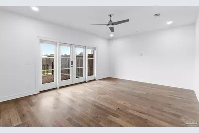 316 W Romana St, Pensacola, FL 32502 - Photo 11