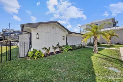 1294 Soundside Landing Ct, Gulf Breeze, FL 32563 - Photo 47
