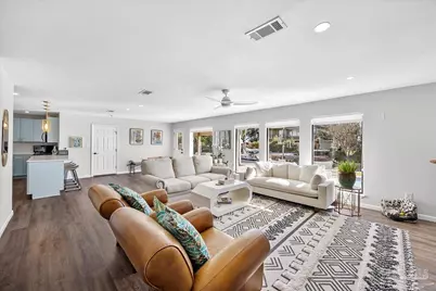 1294 Soundside Landing Ct, Gulf Breeze, FL 32563 - Photo 11