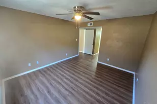 2303 W Michigan Ave, Pensacola, FL 32526 - Photo 11