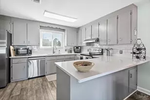 3240 Quiet Water Ln, Gulf Breeze, FL 32563 - Photo 19