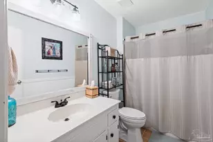 3240 Quiet Water Ln, Gulf Breeze, FL 32563 - Photo 33