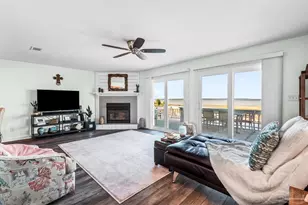 3240 Quiet Water Ln, Gulf Breeze, FL 32563 - Photo 7