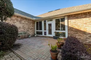 2500 Crescent Pl, Navarre, FL 32566 - Photo 35