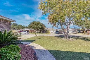 817 Binnacle Pl, Pensacola, FL 32507 - Photo 55