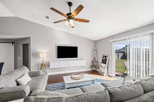 817 Binnacle Pl, Pensacola, FL 32507 - Photo 5