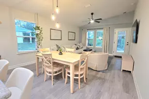 7701 Pontiac Dr, Pensacola, FL 32506 - Photo 9