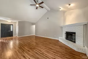 2240 Prytania Cir, Navarre, FL 32566 - Photo 11