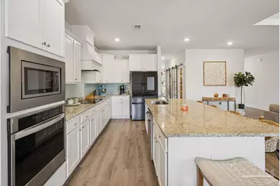 5540 Blake Ln, Pace, FL 32571 - Photo 9