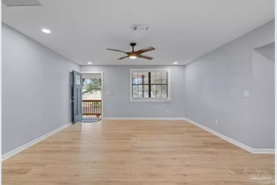 5968 Capitol Dr, Gulf Breeze, FL 32563 - Photo 15