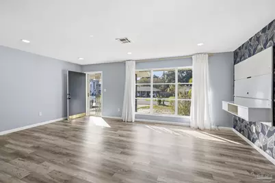 3254 West Ave, Gulf Breeze, FL 32563 - Photo 3