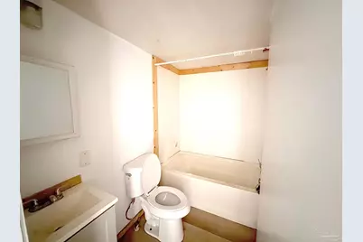 5449 Wales Ave, Pensacola, FL 32526 - Photo 7