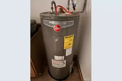 5449 Wales Ave, Pensacola, FL 32526 - Photo 23