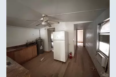 5449 Wales Ave, Pensacola, FL 32526 - Photo 3