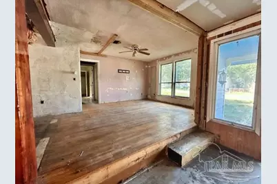 215 Hermey Ave, Pensacola, FL 32507 - Photo 7