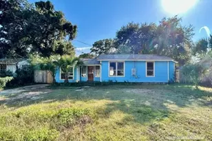 215 Hermey Ave, Pensacola, FL 32507 - Photo 1