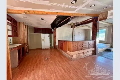 215 Hermey Ave, Pensacola, FL 32507 - Photo 9