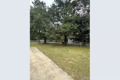 3426 1/2 Luke St, Pensacola, FL 32505 - Photo 3