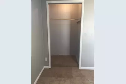 8 Baggett Ct, Pensacola, FL 32505 - Photo 5